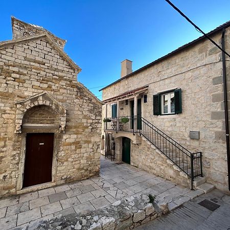 Perfectly Located Cherry Stone House Сплит Экстерьер фото